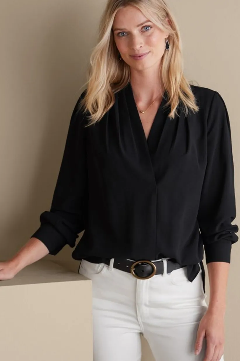 Akira Blouse