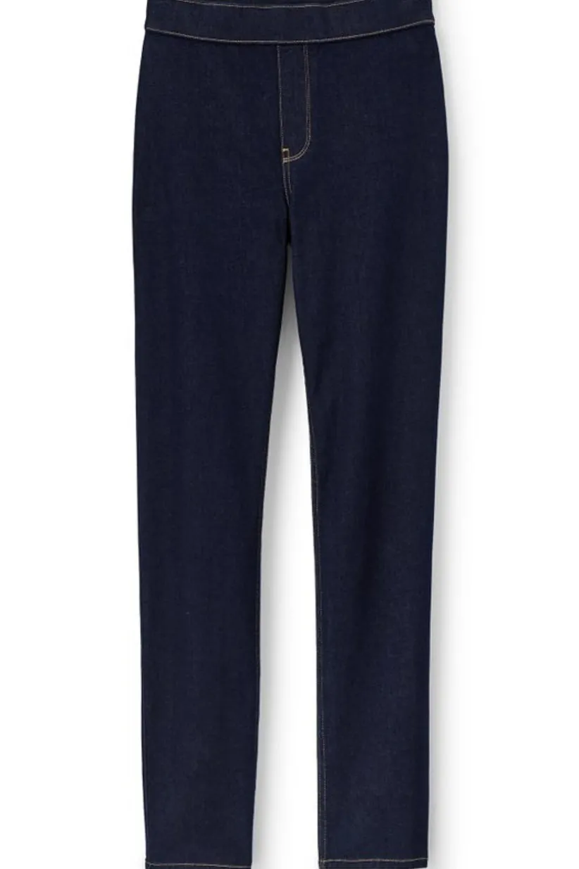 Ultimate Denim Pull-On Slim Leg Jeans