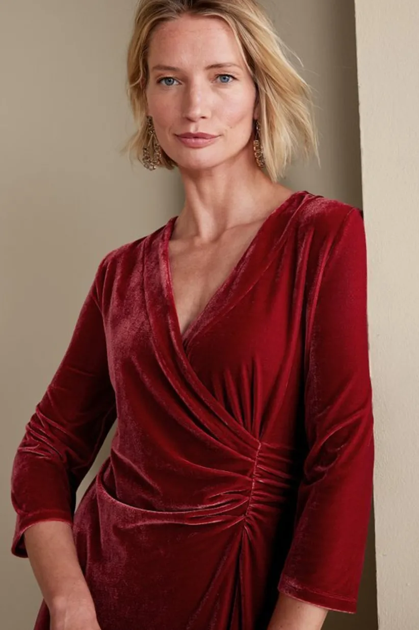 Velvet Hyannis Dress